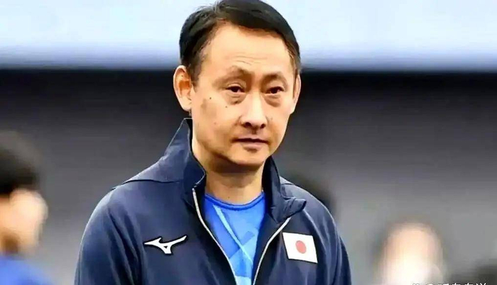 张本宇怒斥网络暴力呼吁停止谩骂