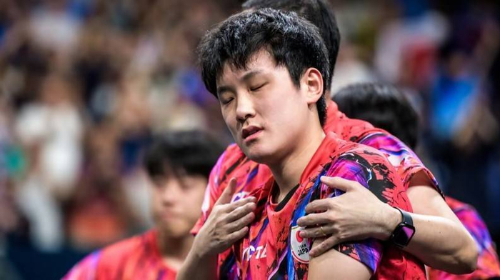 张本宇怒斥网络暴力呼吁停止谩骂